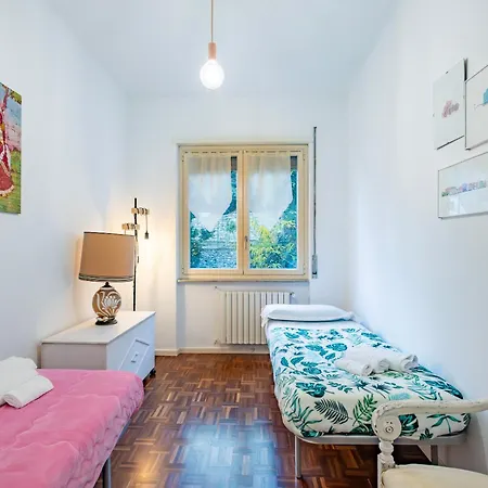 Balcony Flat Near The Center By Wonderful Italy شقة سانريمو