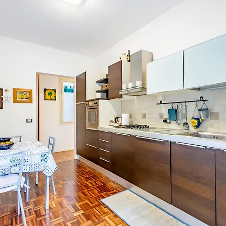 شقة Balcony Flat Near The Center By Wonderful Italy *